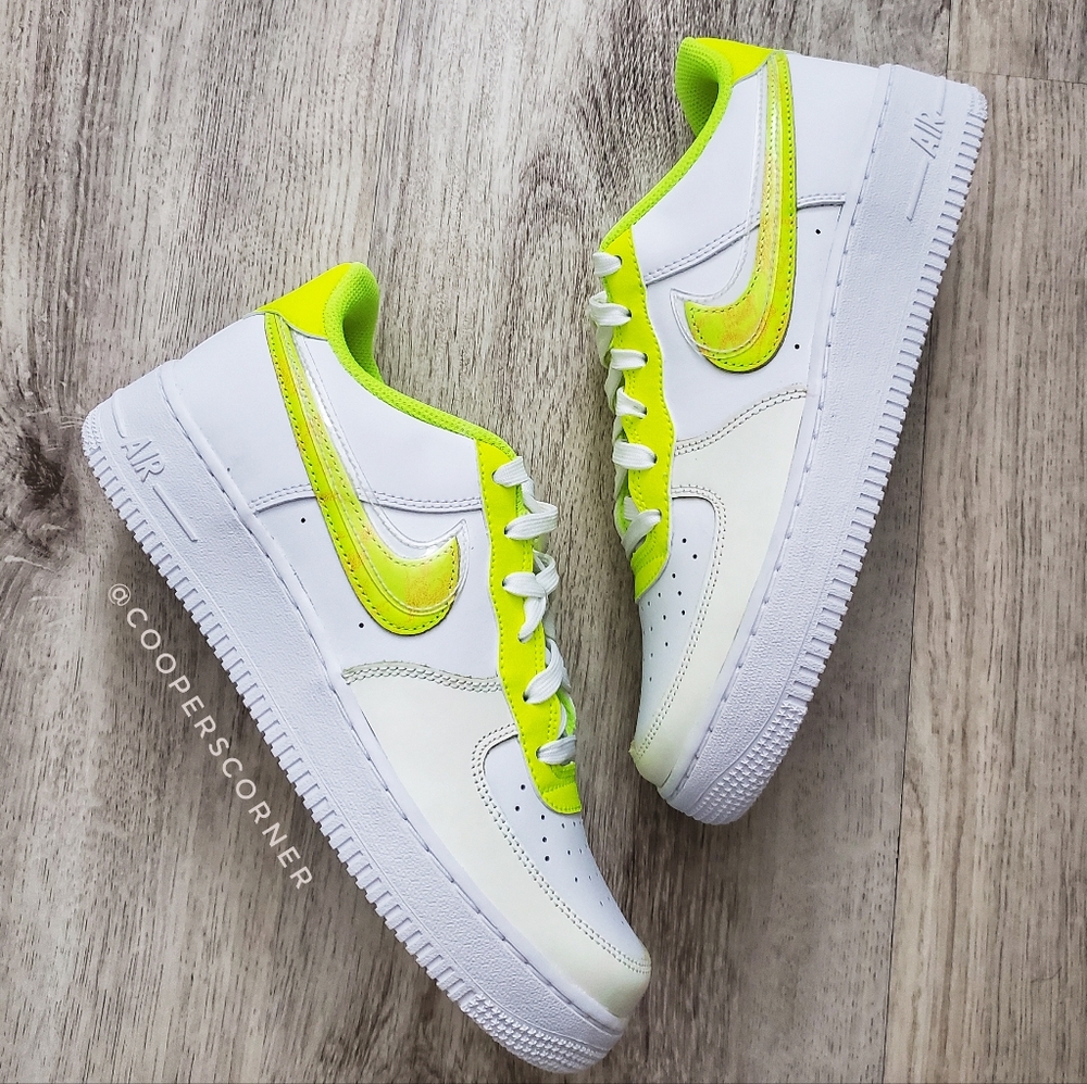New Nike Air Force 1 LV8
